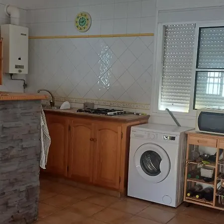 Casa Con Jardín Privado Cerca De La Playa, Descansar Y Relajarse Chipiona